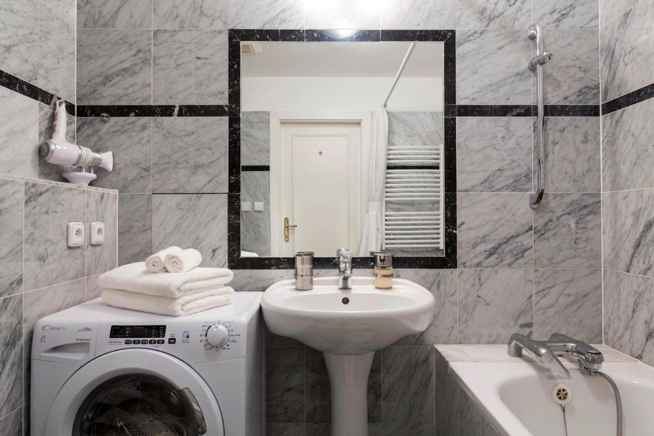 Prague Days - Modern Apartment - New Town Bagian luar foto